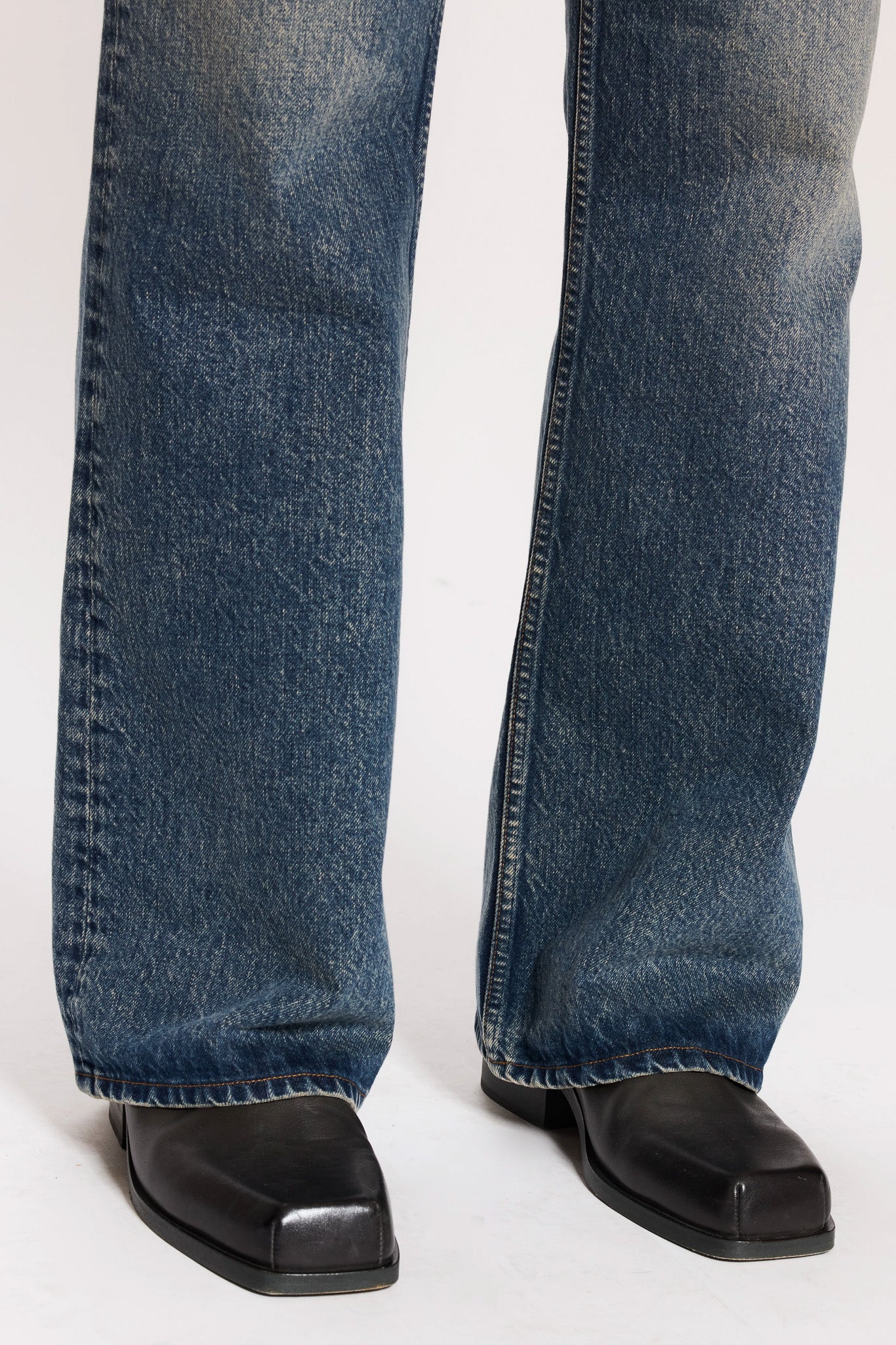 Bootcut Jeans - Image 4