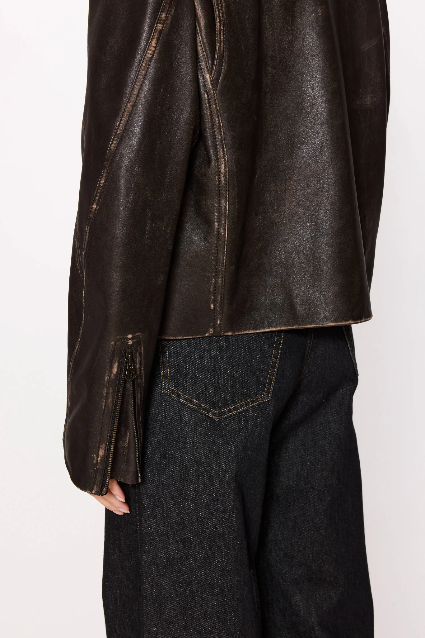 Boxy Leather Jacket - Image 7