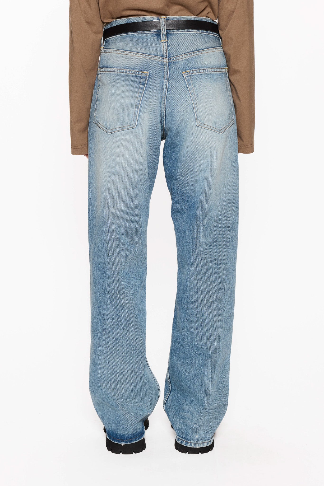 Loose-Fit Jeans - Image 7