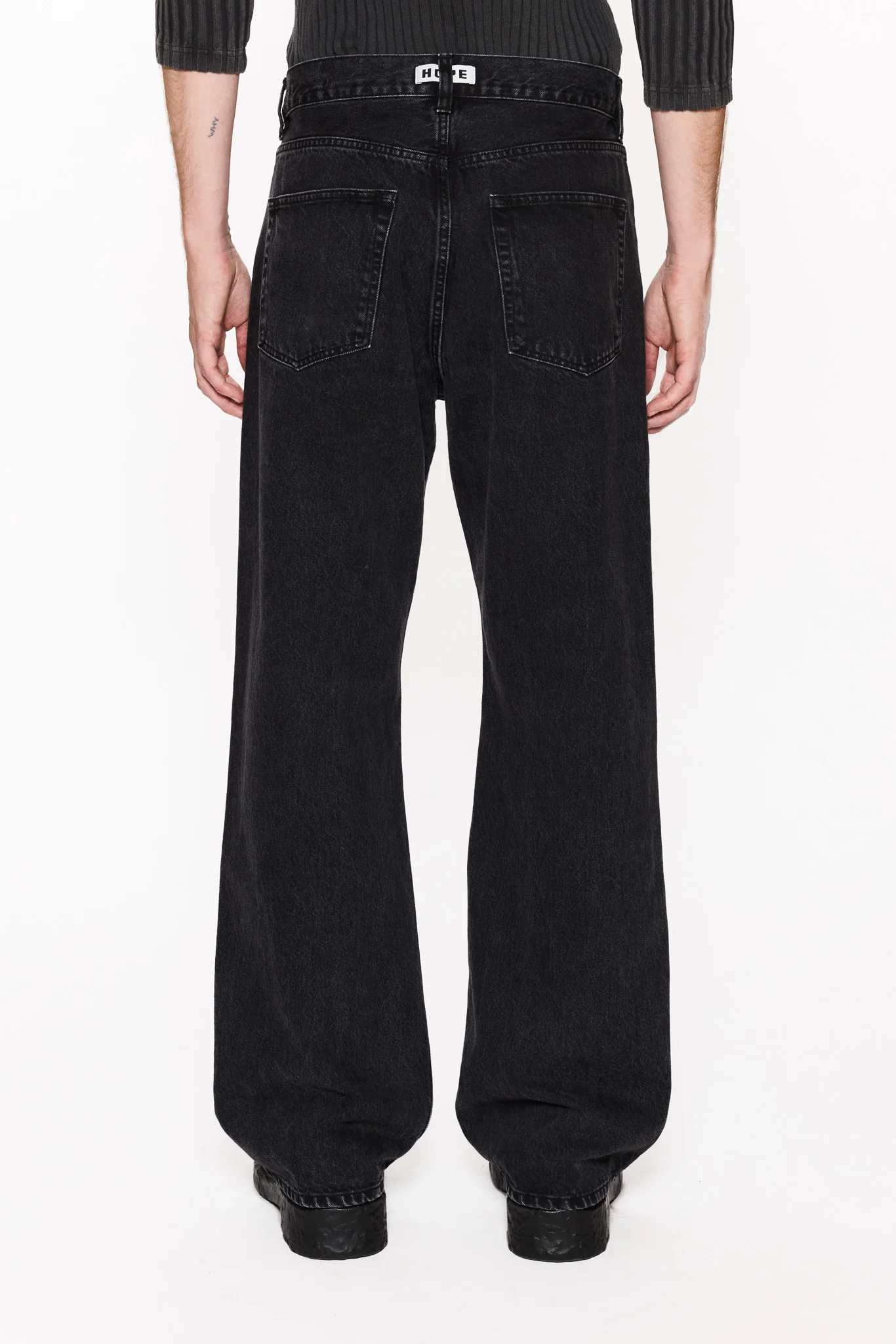 Loose-Fit Jeans - Image 3