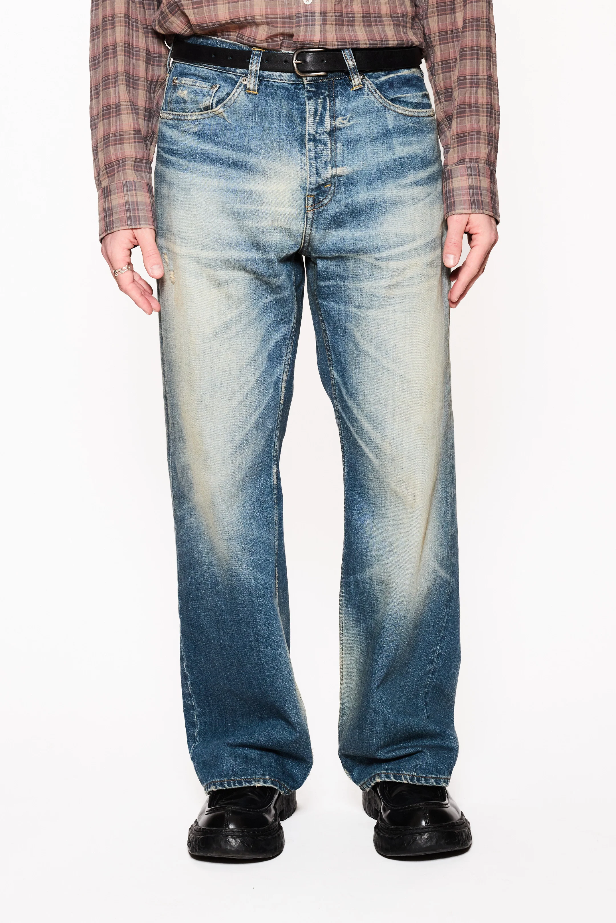 Loose-Fit Jeans - Image 3