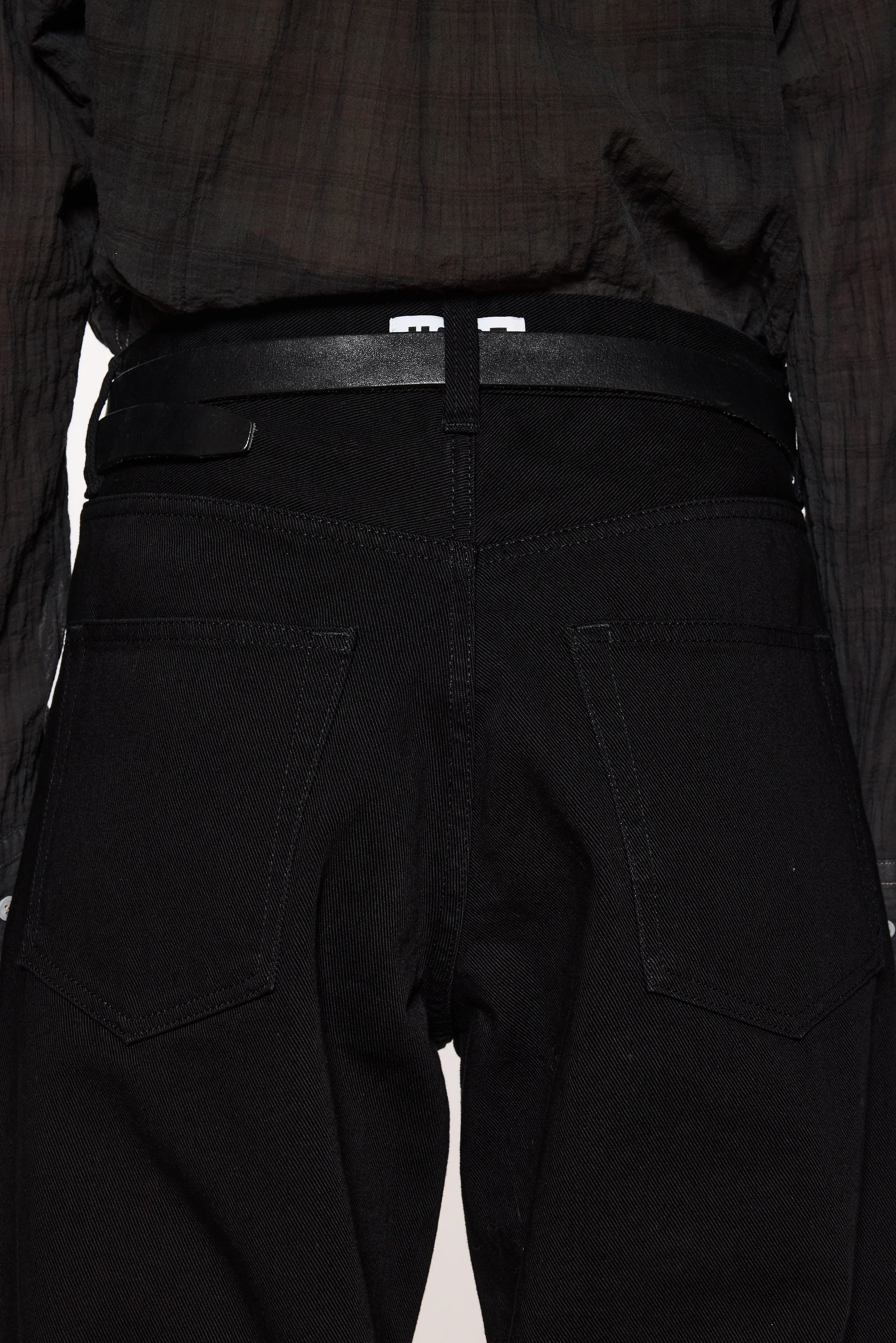 Loose-Fit Jeans - Image 6
