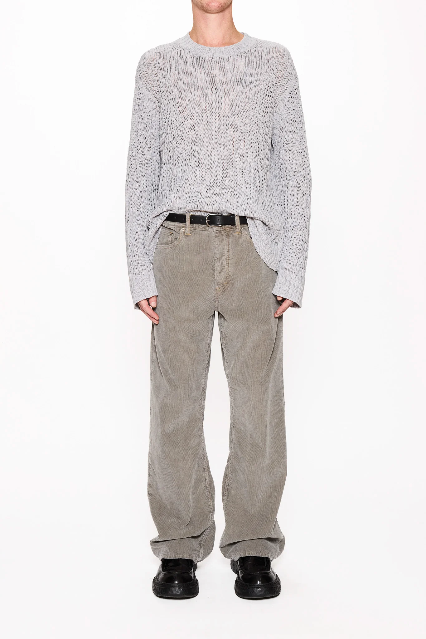 Loose-Fit Jeans - Image 4