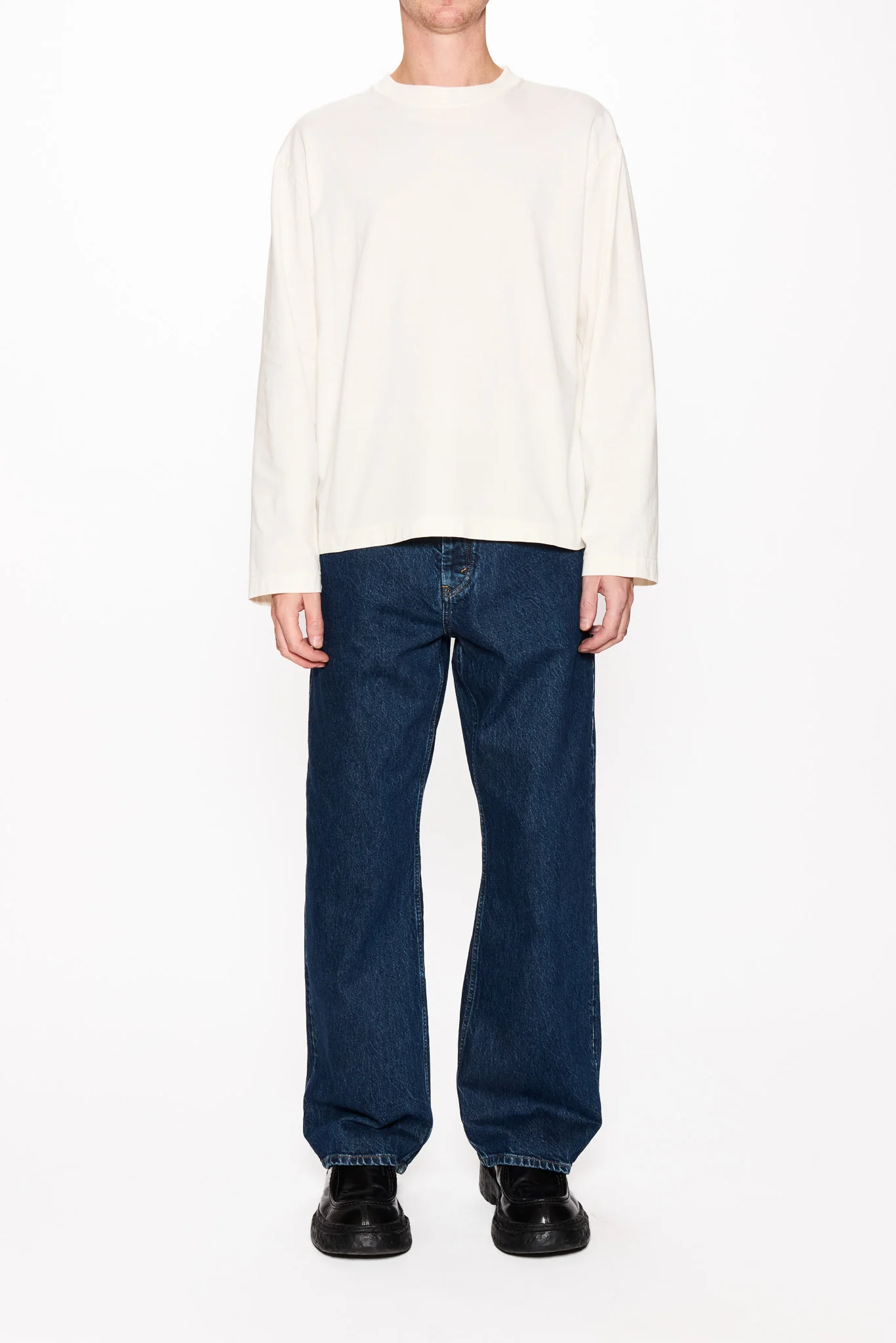 Relaxed Longsleeve - Image 4
