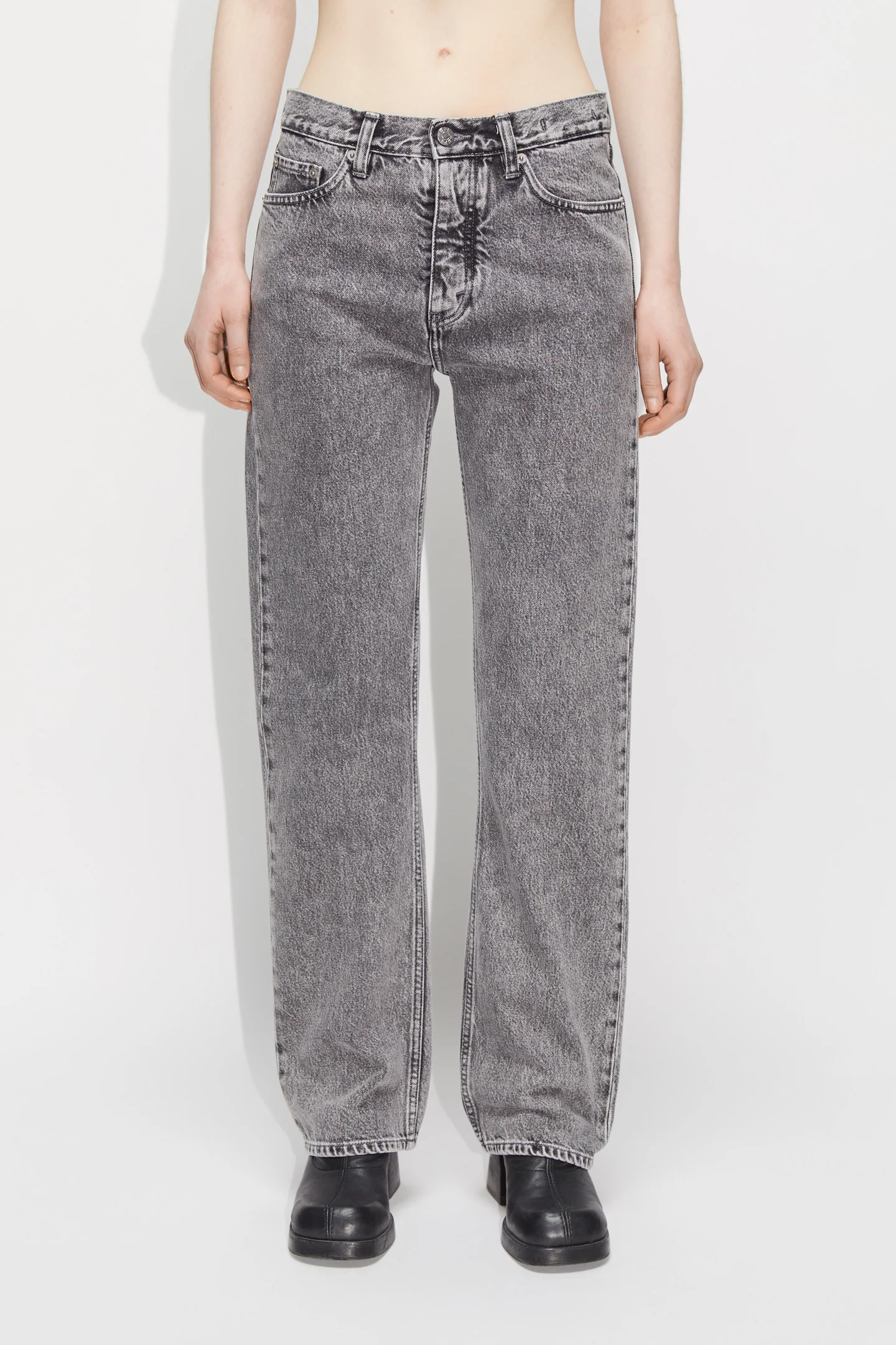Relaxed Bootcut Jeans - Image 5