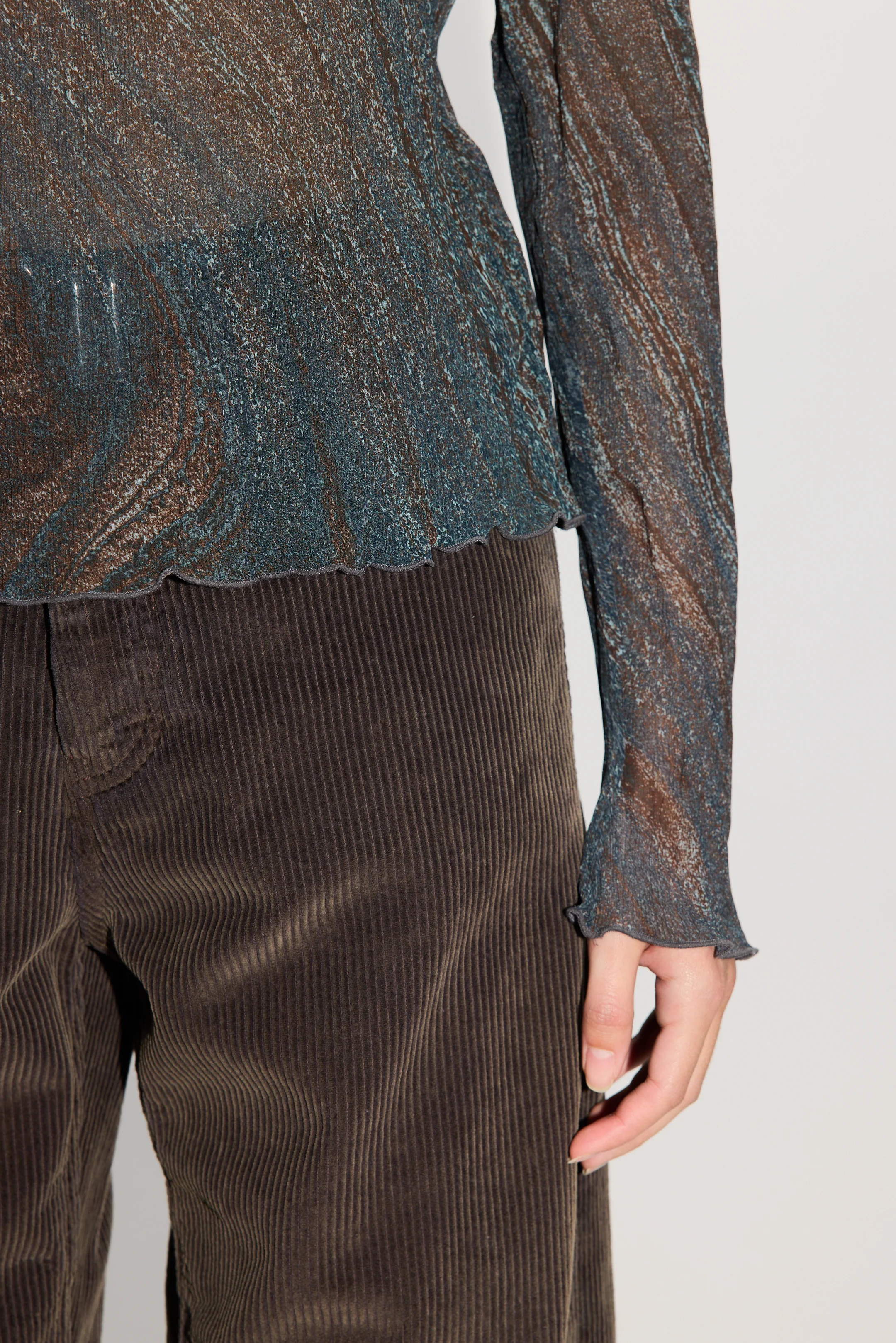 Mock Neck Longsleeve - Image 4