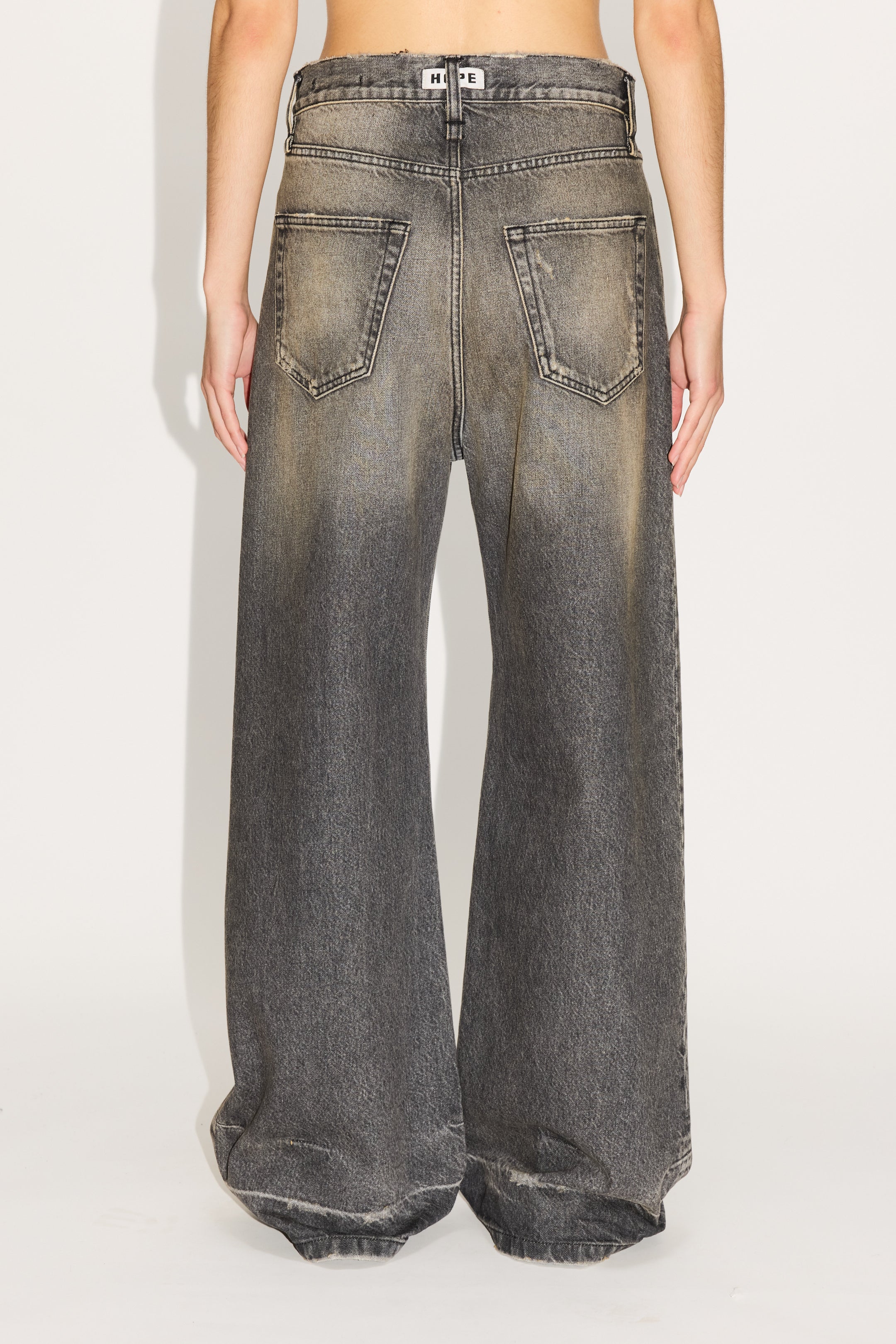 Wide-Leg Jeans - Image 6